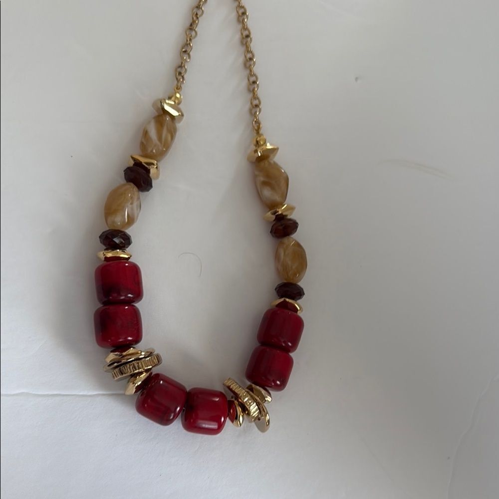 NWT Chico’s Elegant Red and Gold Beaded Necklace - Picture 7 of 10